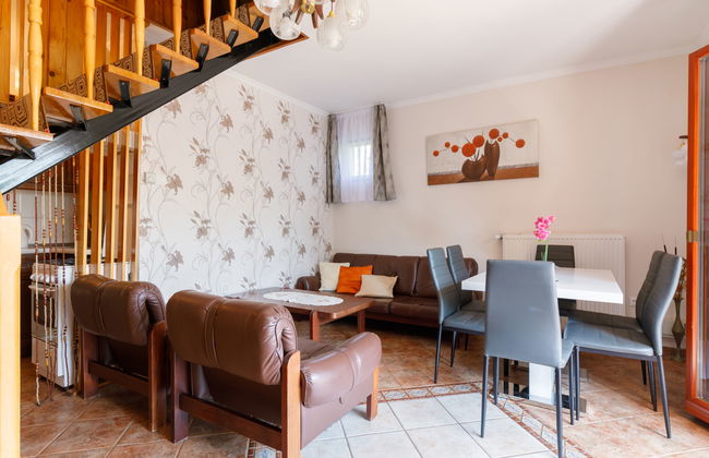 Casa de 4 quartos em Balatonalmádi com piscina privada e jardim - Foto 14
