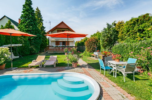 Photo 20 - 4 bedroom House in Balatonalmádi with private pool and garden