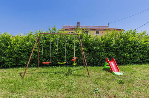 Foto 7 - Casa con 5 camere da letto a Višnjan con piscina privata e giardino