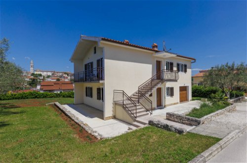 Foto 35 - Casa de 5 habitaciones en Višnjan con piscina privada y vistas al mar