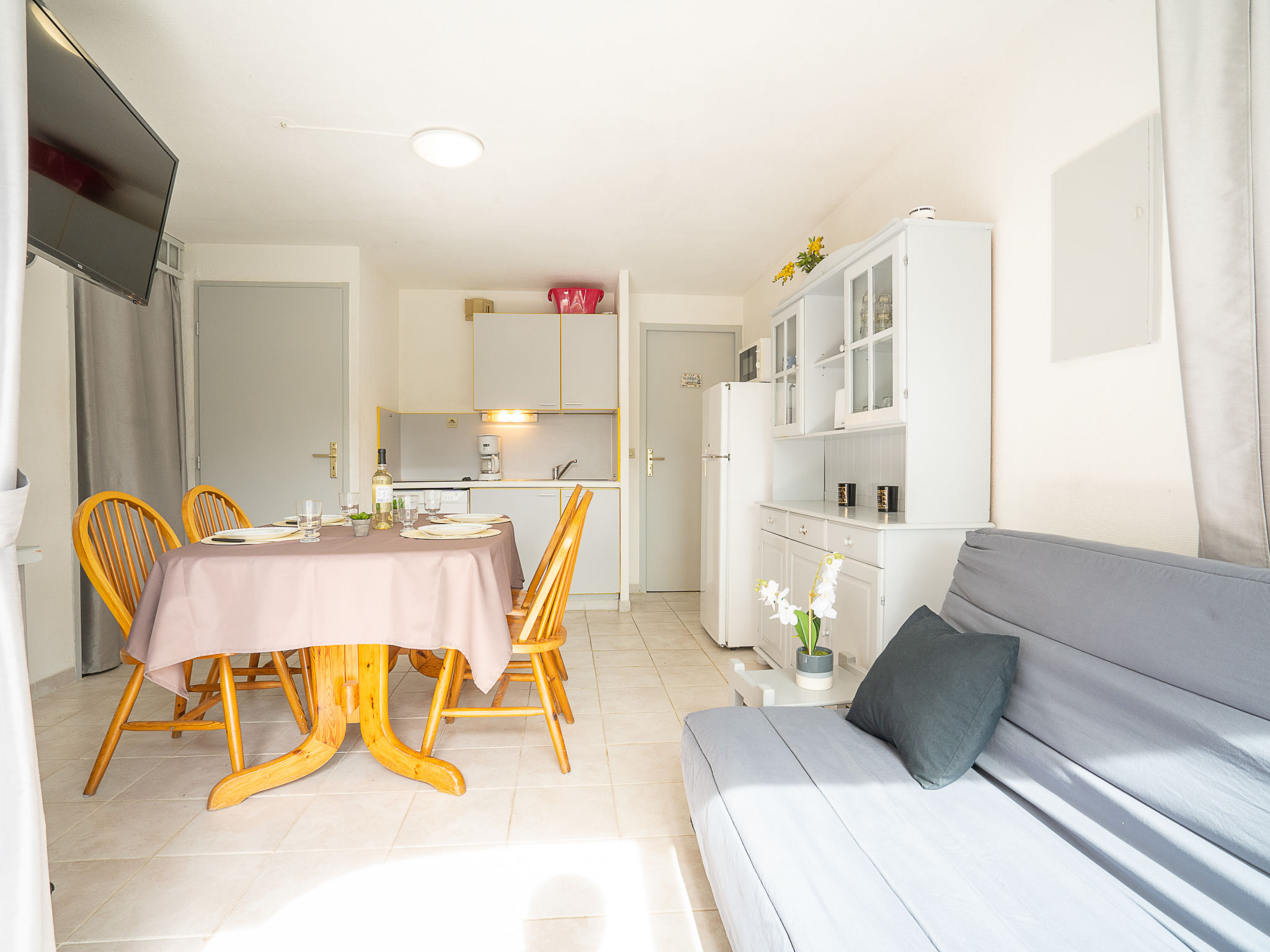 Photo 6 - Appartement de 2 chambres à Saint-Cyprien avec terrasse et vues à la mer