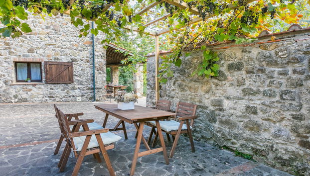 Casa de 6 quartos em Montieri com jardim e terraço - Foto 5