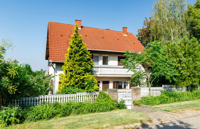 Casa de 4 quartos em Fonyód com jardim e terraço - Foto 28
