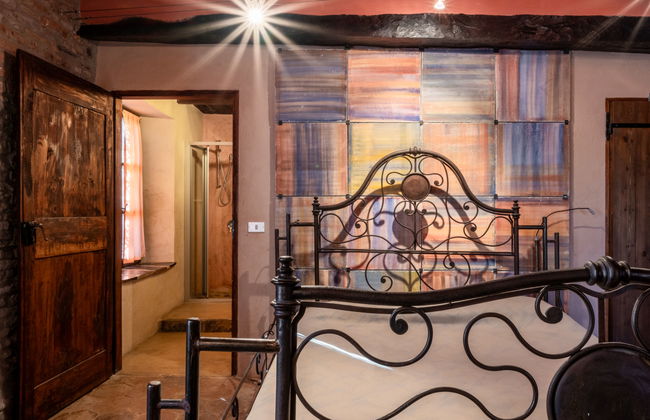 Casa de 6 quartos em Trezzo Tinella com piscina privada e jardim - Foto 22