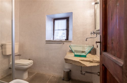 Photo 30 - Maison de 5 chambres à Trezzo Tinella avec piscine privée et jardin