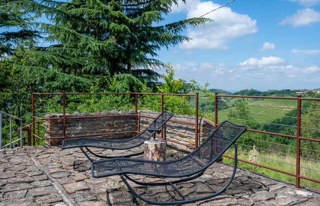 Casa de 6 quartos em Trezzo Tinella com piscina privada e jardim - Foto 48