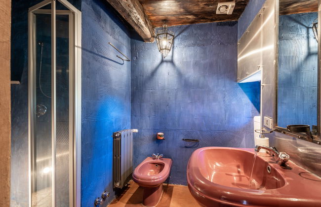 Casa de 6 quartos em Trezzo Tinella com piscina privada e jardim - Foto 28