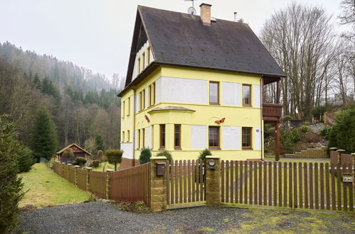 Foto 2 - Casa de 2 habitaciones en Zlatá Olešnice con jardín y terraza