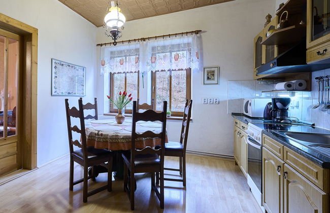 Casa de 2 quartos em Zlatá Olešnice com jardim e terraço - Foto 13