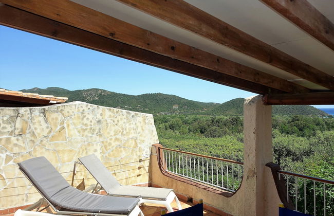 Casa de 2 quartos em Zonza com piscina e jardim - Foto 2