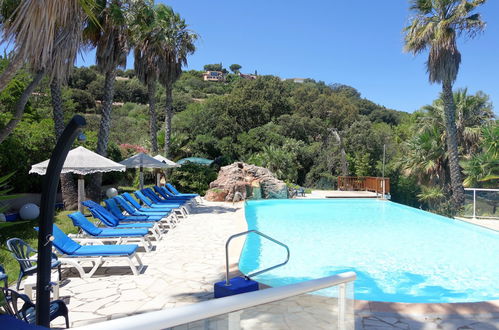 Photo 1 - Maison de 1 chambre à Zonza avec piscine et jardin