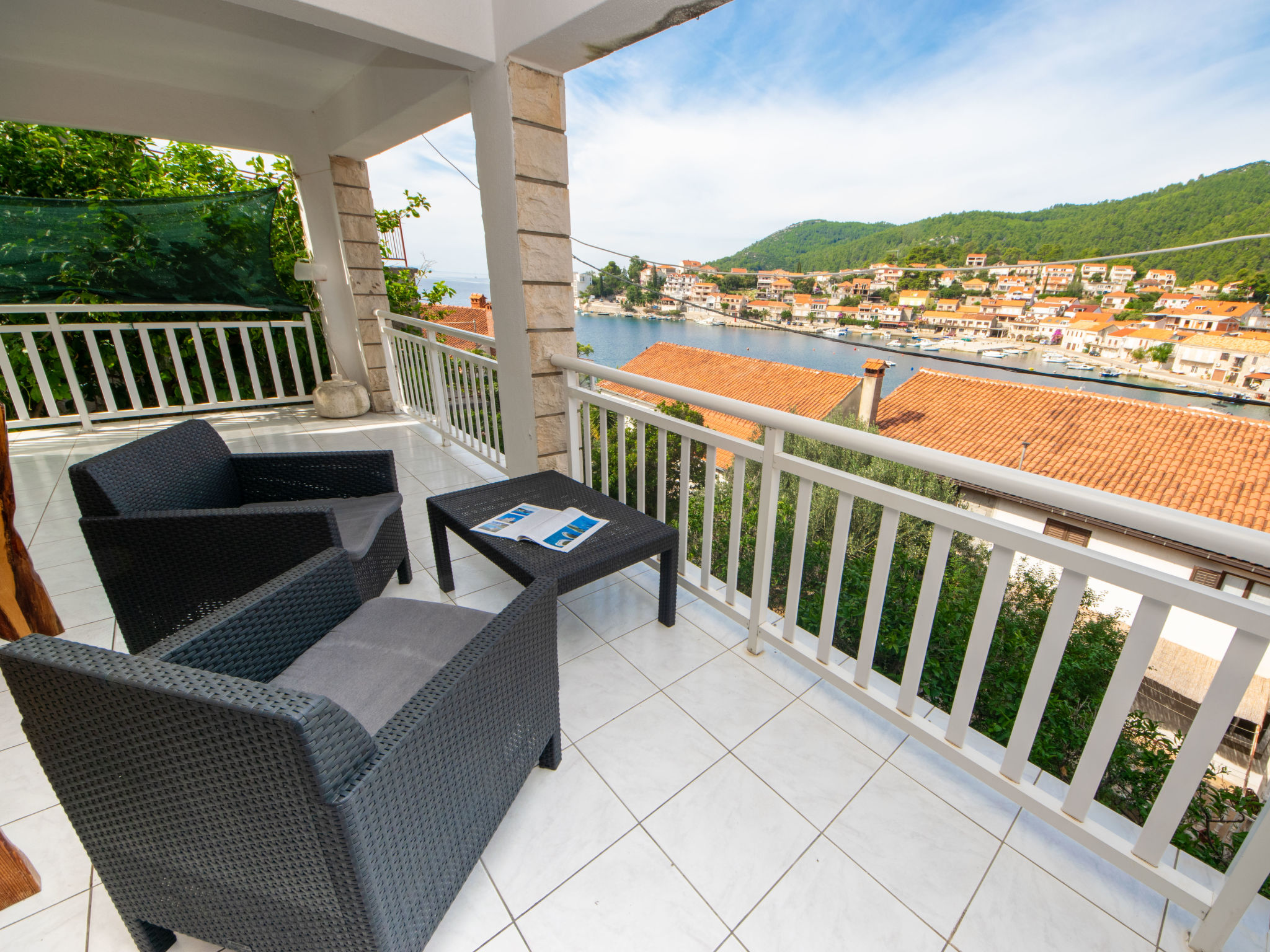 Foto 1 - Apartamento de 3 quartos em Smokvica com terraço e vistas do mar