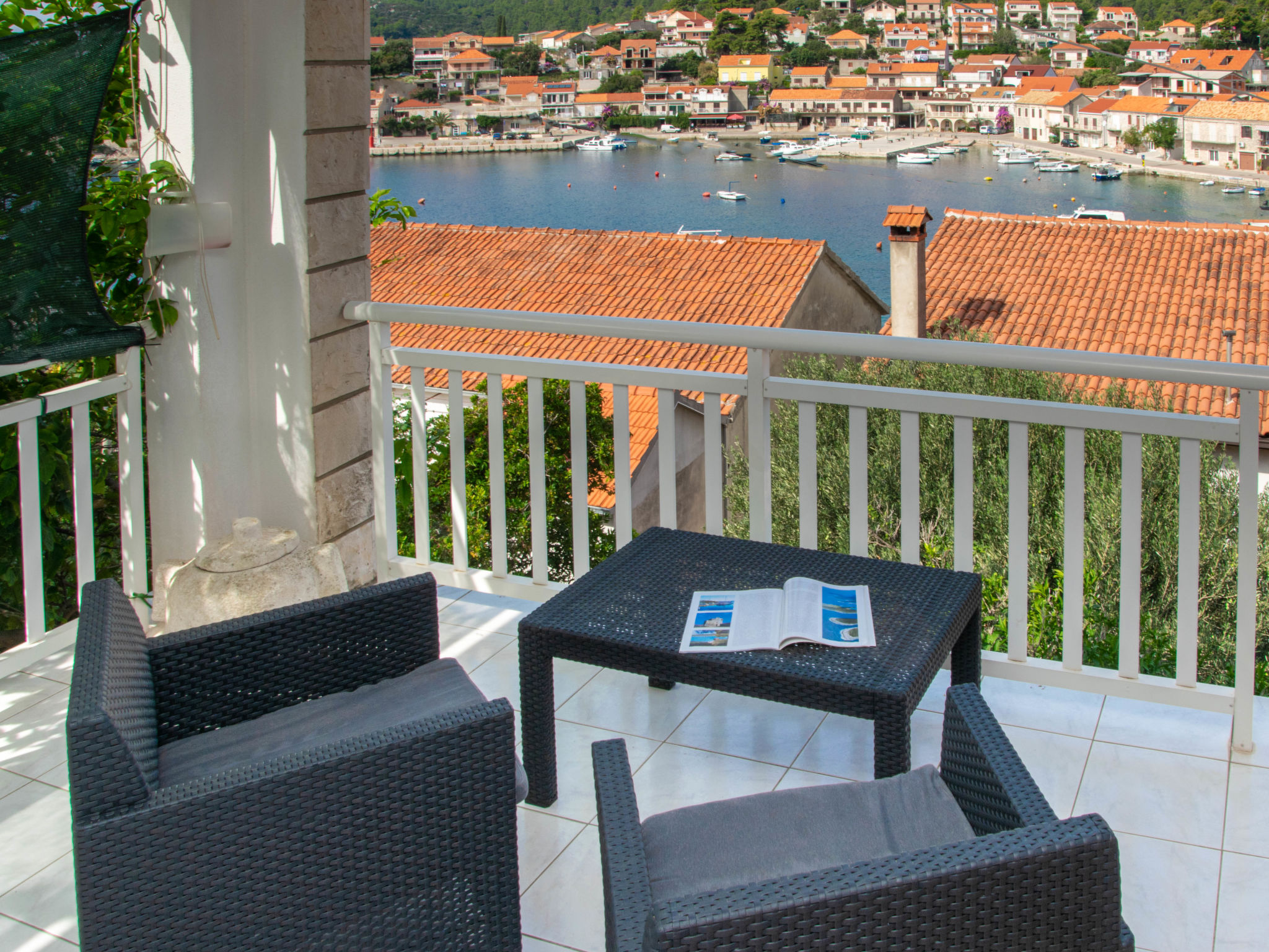 Foto 4 - Apartamento de 3 quartos em Smokvica com terraço e vistas do mar