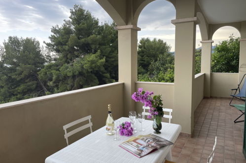 Photo 14 - 2 bedroom Apartment in Pietra Ligure with garden and terrace