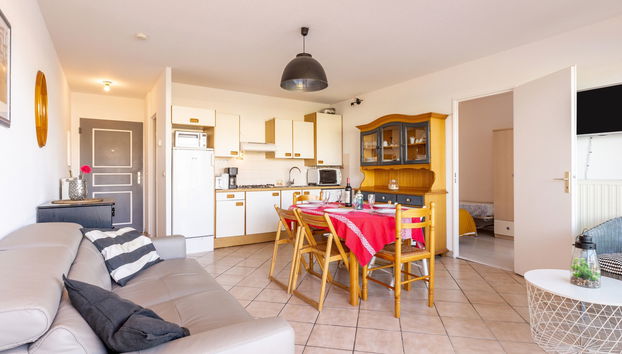 Apartamento de 2 habitaciones en Ciboure con terraza - Foto 2