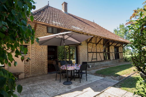 Foto 46 - Haus mit 3 Schlafzimmern in La Chapelle-Saint-Sauveur mit privater pool und garten