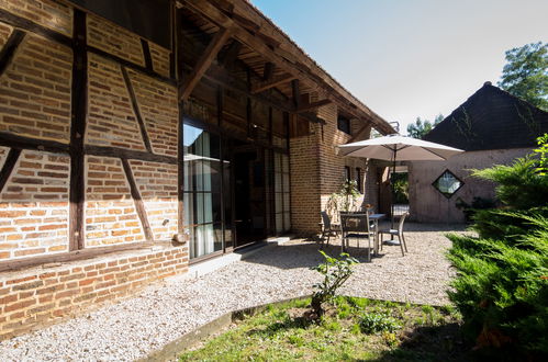 Photo 39 - Maison de 3 chambres à La Chapelle-Saint-Sauveur avec piscine privée et jardin