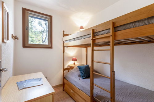 Foto 10 - Apartment mit 2 Schlafzimmern in Cavalaire-sur-Mer mit garten und blick aufs meer