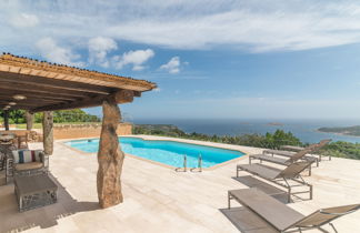 Foto 2 - Casa de 5 habitaciones en Arzachena con piscina privada y vistas al mar