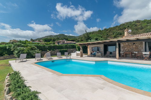 Foto 30 - Casa de 5 quartos em Arzachena com piscina privada e jardim