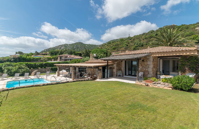 Casa de 5 quartos em Arzachena com piscina privada e jardim - Foto 37