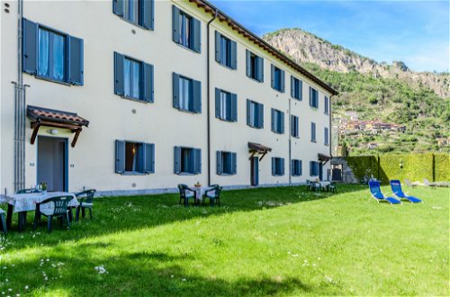 Photo 2 - 1 bedroom Apartment in Musso with garden and mountain view