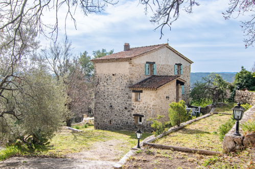 Photo 1 - Maison de 2 chambres à Tourrettes avec jardin