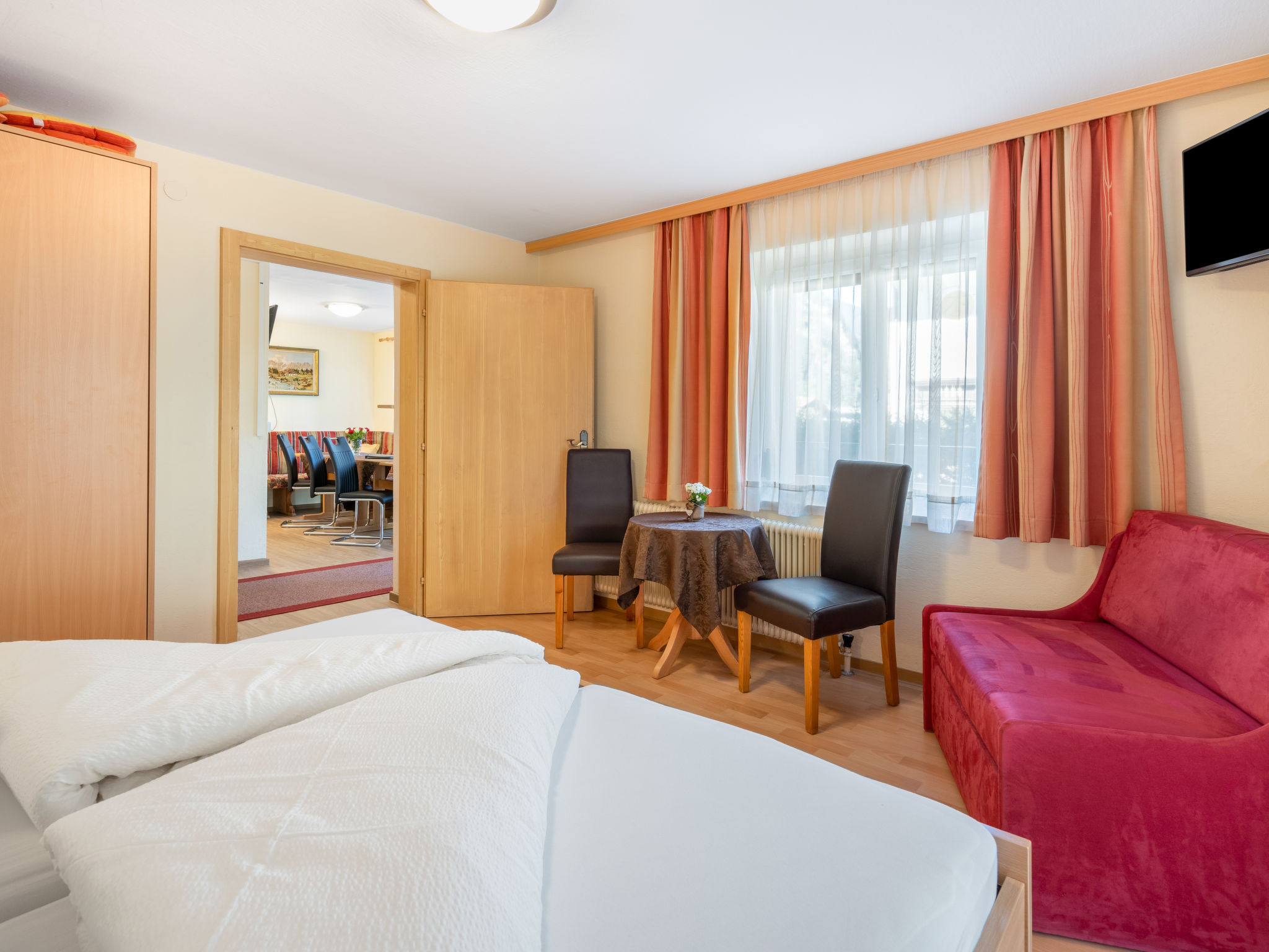 Foto 10 - Appartamento con 3 camere da letto a Mayrhofen con terrazza e vista sulle montagne