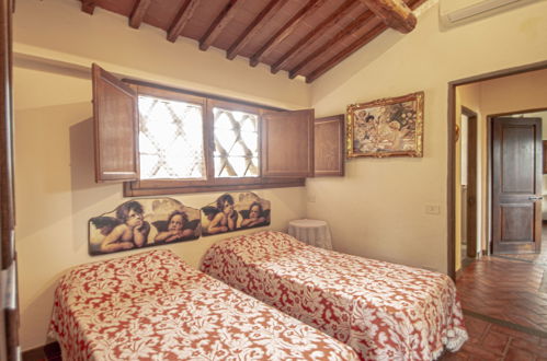 Photo 20 - Maison de 3 chambres à San Casciano in Val di Pesa avec piscine et jardin