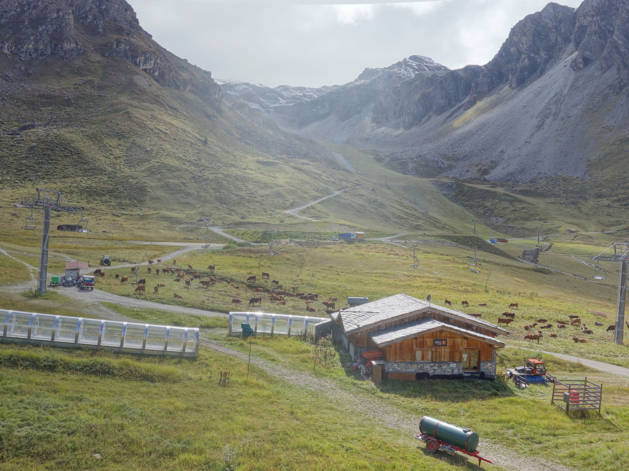 Foto 2 - Appartamento con 1 camera da letto a Tignes con vista sulle montagne