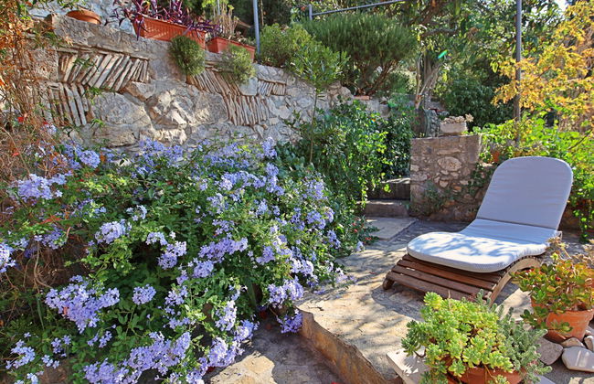 Casa de 4 quartos em Milna com jardim e terraço - Foto 19