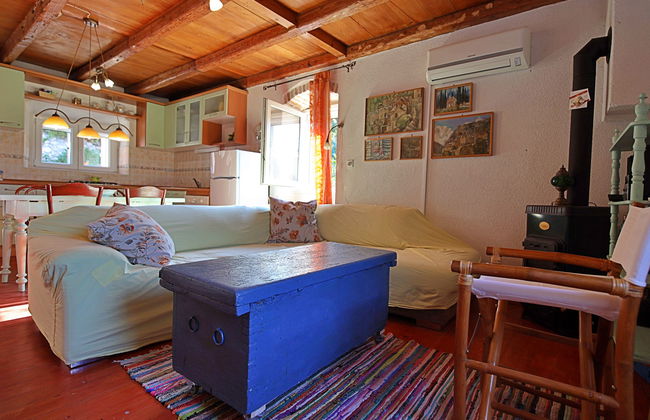 Casa de 4 quartos em Milna com jardim e terraço - Foto 7