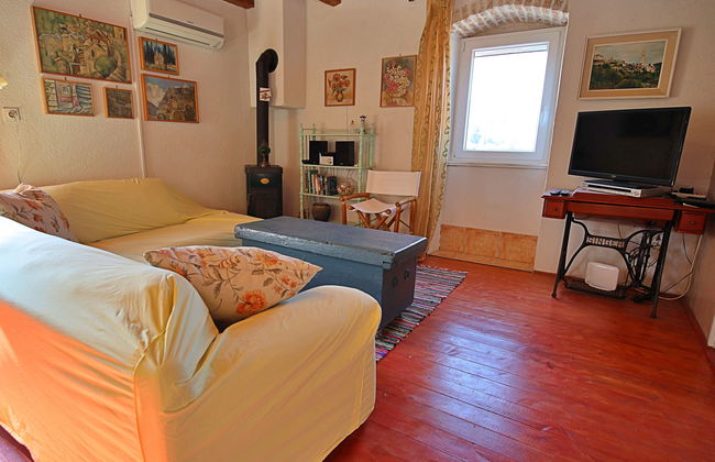 Casa de 4 quartos em Milna com jardim e terraço - Foto 8