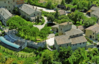 Foto 3 - Appartamento con 2 camere da letto a Marsciano con piscina e giardino