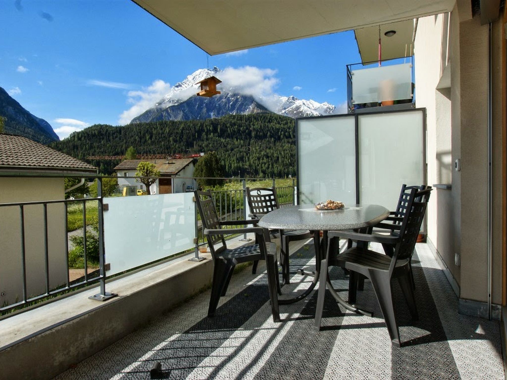 Foto 3 - Apartamento de 2 quartos em Scuol com vista para a montanha