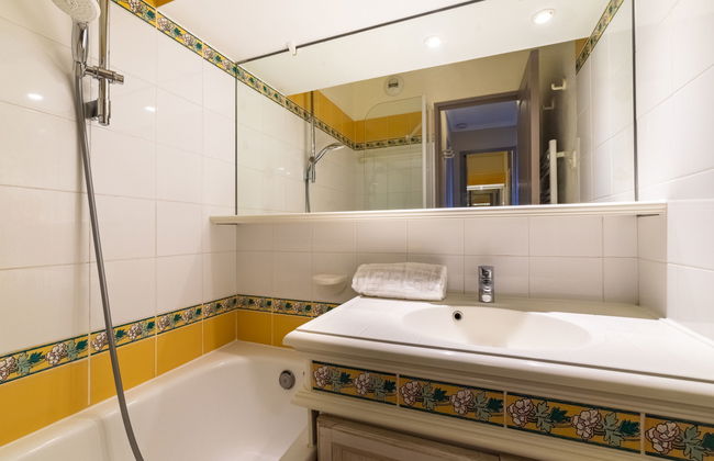 Apartamento de 3 quartos em Grimaud com piscina e jardim - Foto 13
