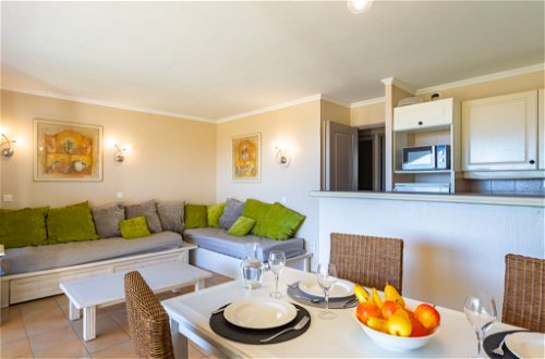 Foto 7 - Apartamento de 2 habitaciones en Grimaud con piscina y vistas al mar