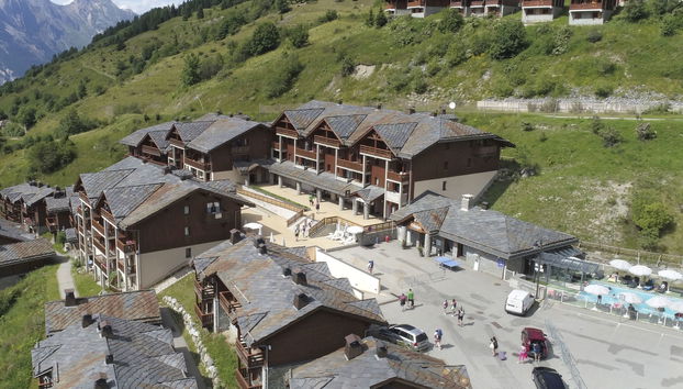 Haus mit 3 Schlafzimmern in Valmeinier mit schwimmbad und terrasse - Foto 2