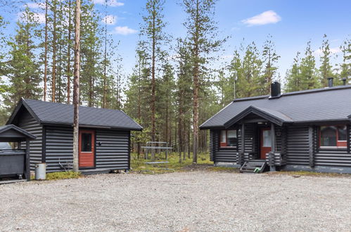 Foto 14 - Haus mit 1 Schlafzimmer in Kolari mit sauna und blick auf die berge