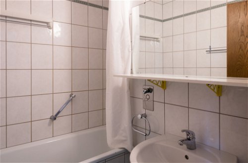 Photo 17 - Appartement de 2 chambres à Lahnstein avec piscine et sauna