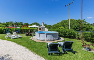 Foto 3 - Casa de 1 quarto em Kanfanar com piscina e jardim