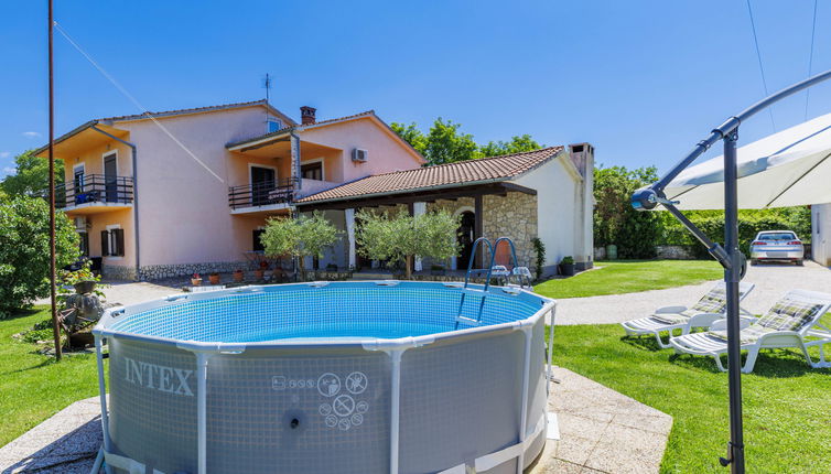 Foto 1 - Casa de 1 quarto em Kanfanar com piscina e jardim