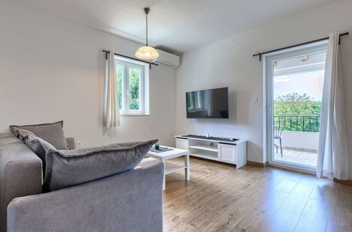 Foto 38 - Casa con 2 camere da letto a Cerovlje con piscina privata e giardino