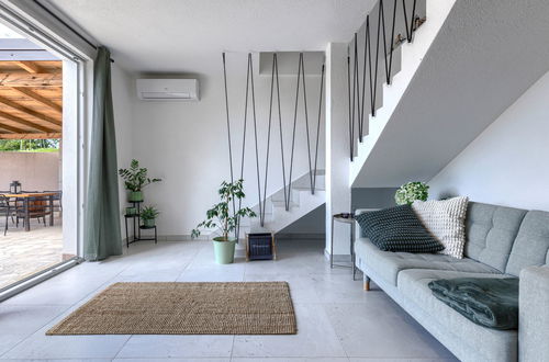 Foto 25 - Casa con 2 camere da letto a Cerovlje con piscina privata e giardino