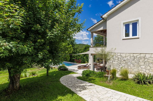 Foto 18 - Casa con 2 camere da letto a Cerovlje con piscina privata e giardino