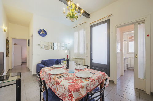 Photo 1 - 2 bedroom Apartment in Viareggio with terrace and sea view