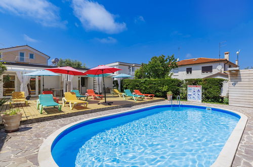 Photo 26 - Apartment in Umag with swimming pool and garden