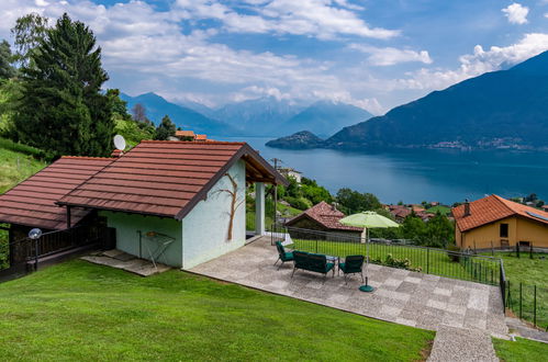 Foto 2 - Casa con 2 camere da letto a Pianello del Lario con giardino e vista sulle montagne