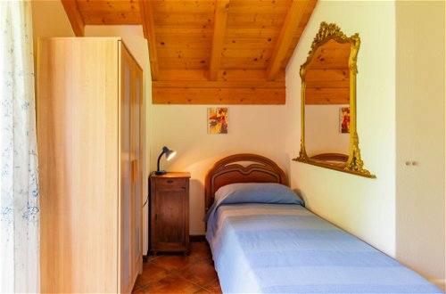 Foto 18 - Haus mit 2 Schlafzimmern in Pianello del Lario mit garten und blick auf die berge
