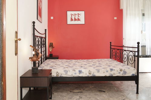 Foto 8 - Apartamento de 1 quarto em Porto Valtravaglia com jardim